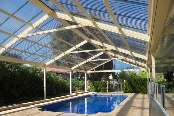 Toit piscine